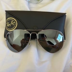 Ray ban aviators